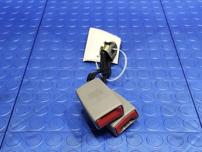 2005 Volkswagen Jetta Rear Seat Belt