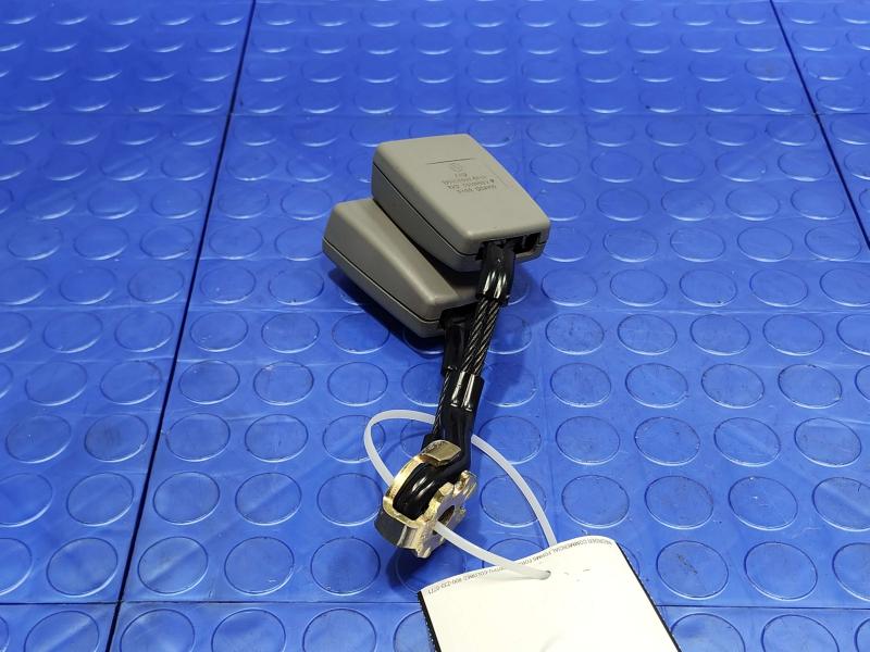 2005 Volkswagen Jetta Rear Seat Belt