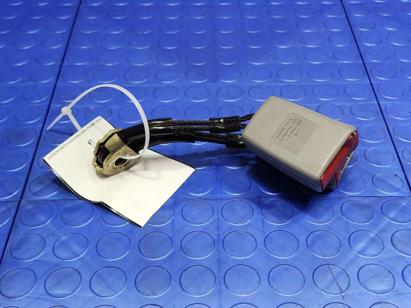 2005 Volkswagen Jetta Rear Seat Belt
