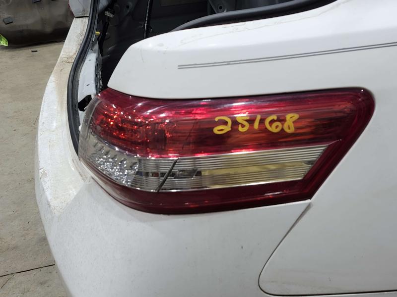 2011 Toyota Camry Tail Light Assembly