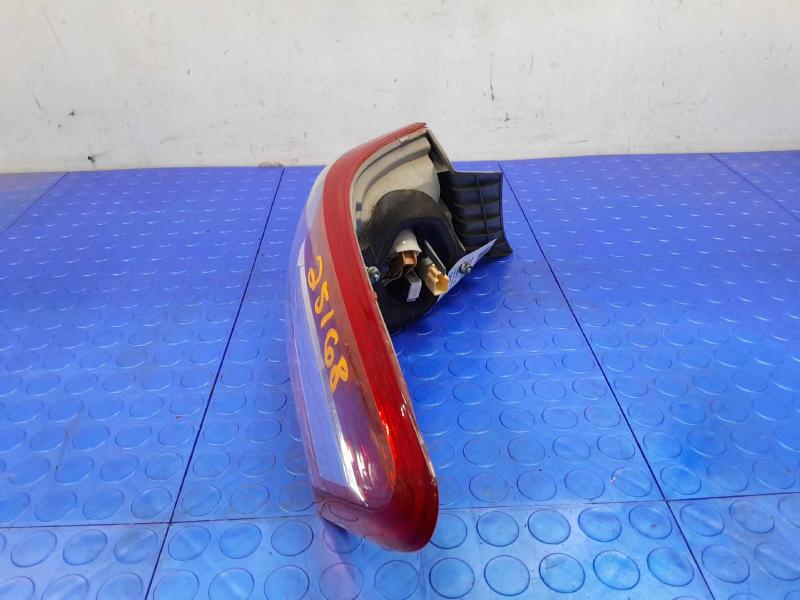2011 Toyota Camry Tail Light Assembly