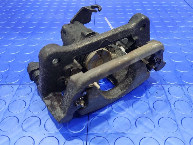 2017 Dodge Grand Caravan Caliper