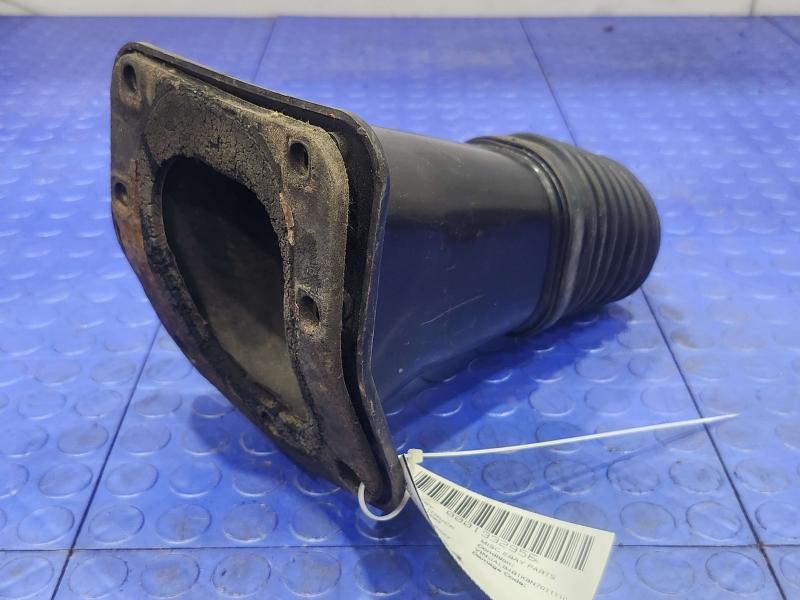 1988-1993 Isuzu NPR Steering Gear Sector Shaft Dust Cover OEM Genuine