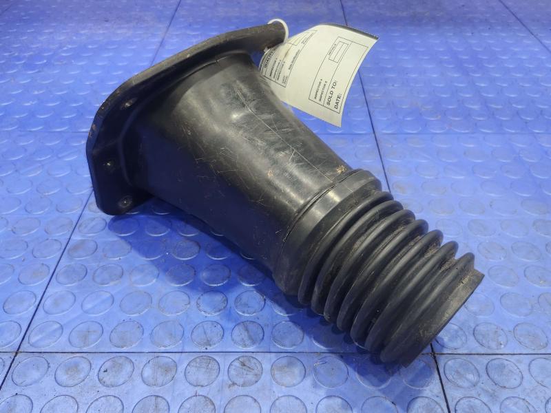 1988-1993 Isuzu NPR Steering Gear Sector Shaft Dust Cover OEM Genuine