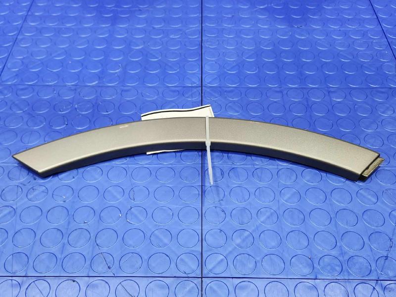 2017 Audi Q7 Wheel Opening Moulding