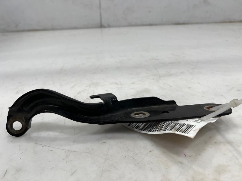 2010-2017 Chevy Equinox GMC Terrain Hood Hinge RH Passenger Side Upper OEM 25798896