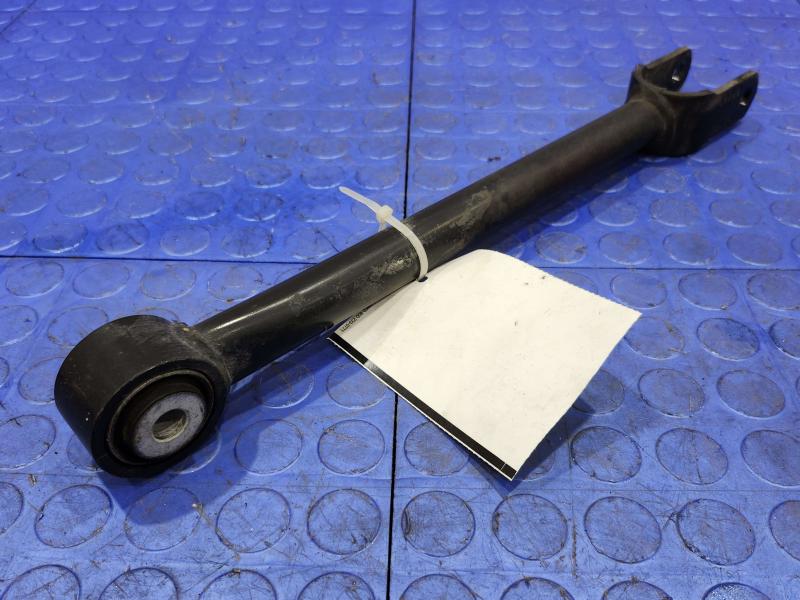 2013 Chrysler 300 Lower Control Arm Rr
