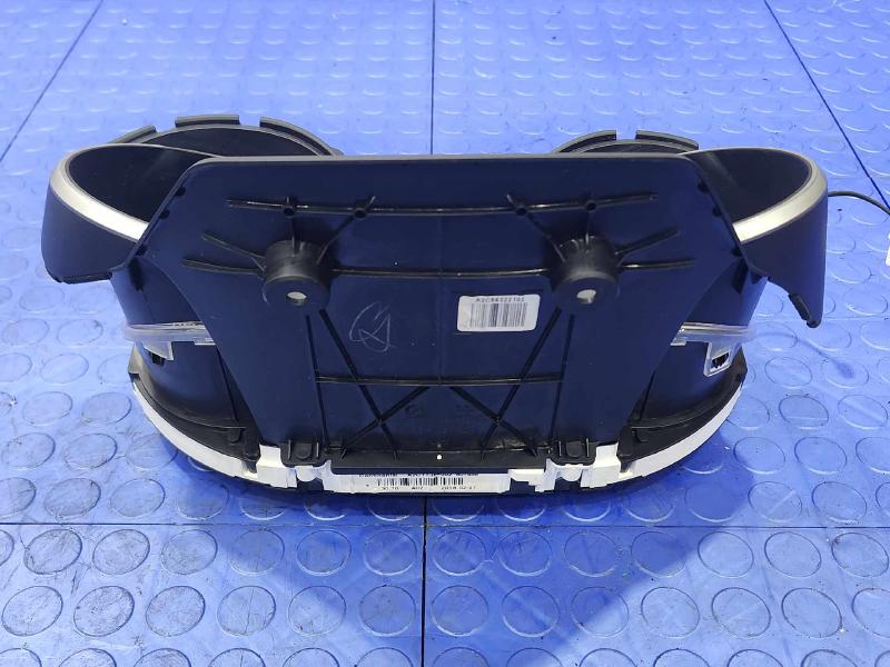 2018 Subaru Legacy Speedometer