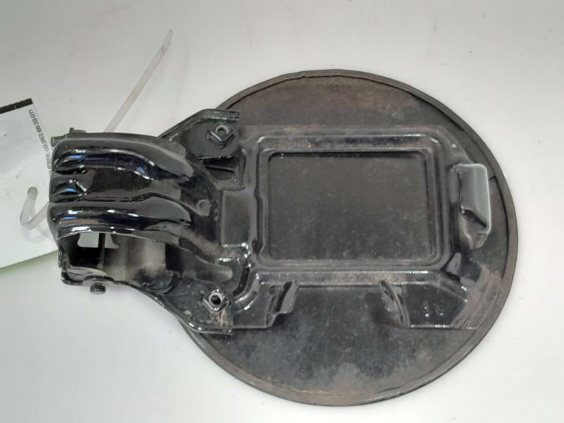 2014 Kia Sedona Fuel Tank Door