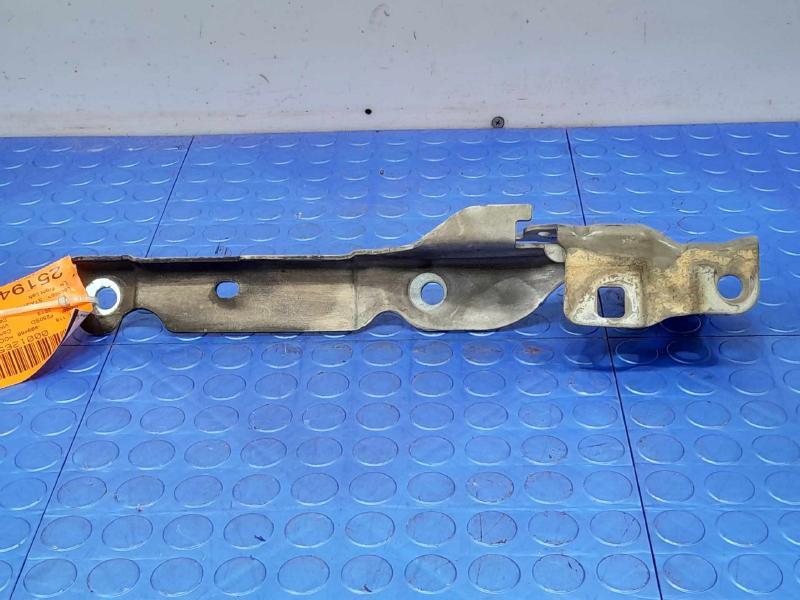 2013 Ford F-250 Super Duty Hood Hinge