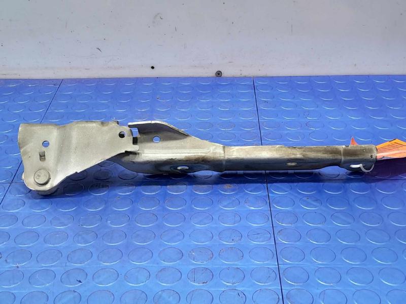 2013 Ford F-250 Super Duty Hood Hinge