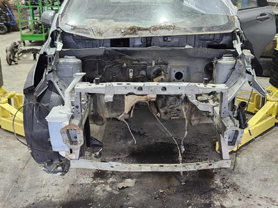 2014 Nissan Versa Radiator Support
