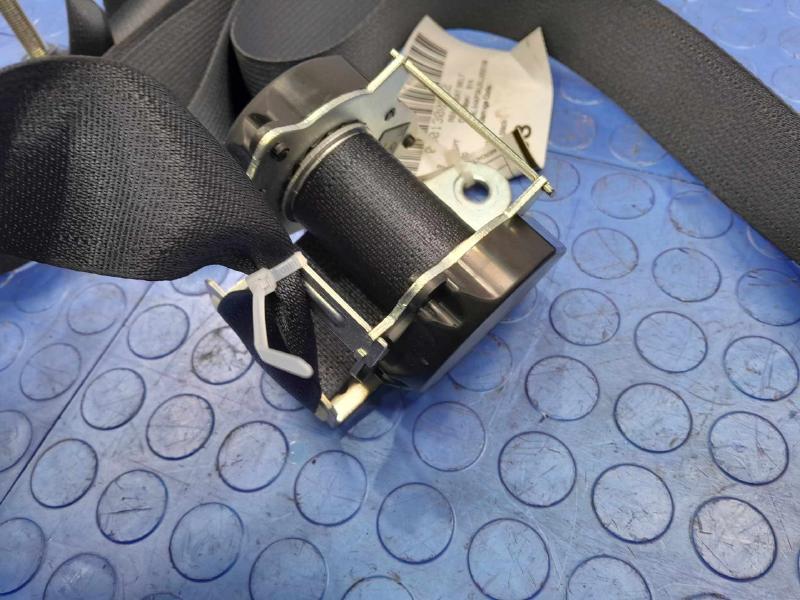 2020 Mitsubishi Outlander Sport Rear Seat Belt
