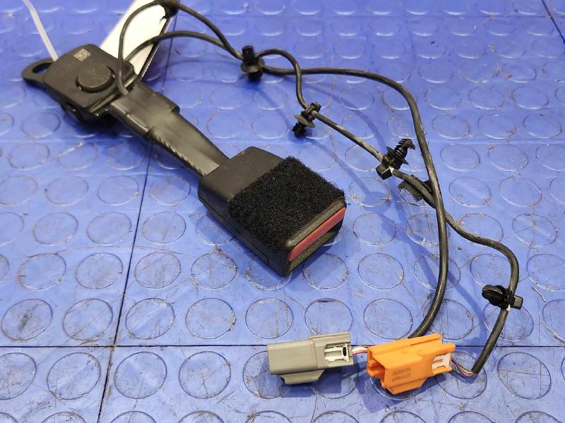 2019 Jaguar F-Pace Front Seat Belt