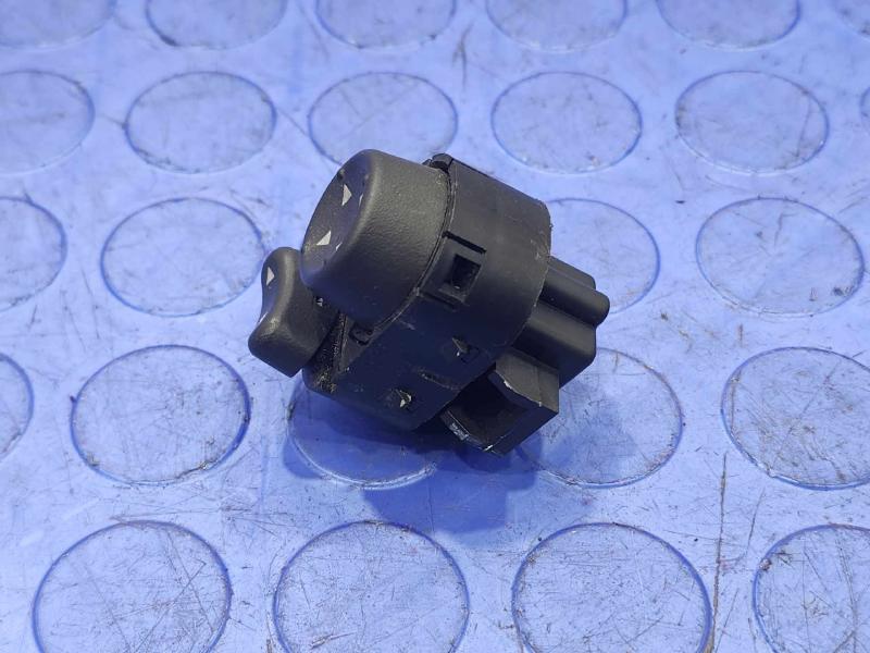 2010 Chevrolet Impala Door Switch Front