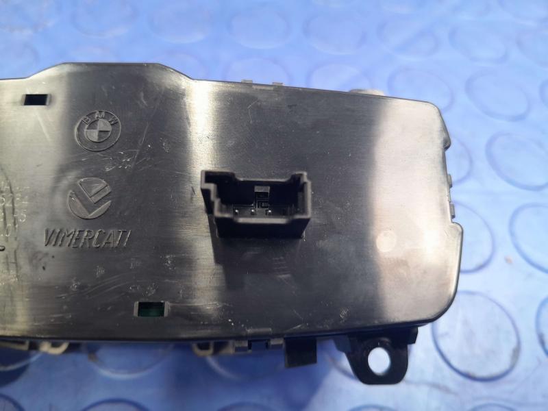2015 BMW 328i Headlight Switch (Dash Mtd)