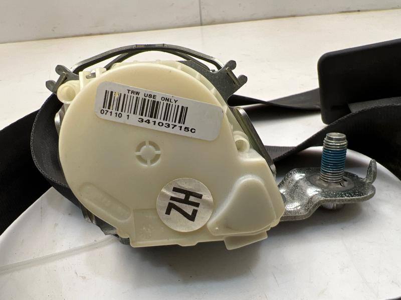 2011 Hyundai Sonata Rear Seat Belt