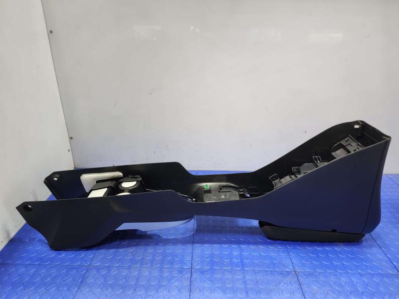 2015 Honda Fit Front Console