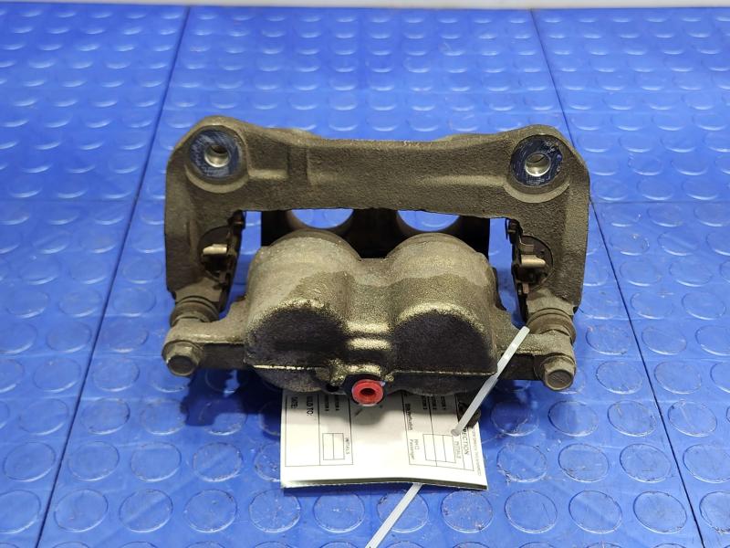2018 Toyota Highlander Caliper