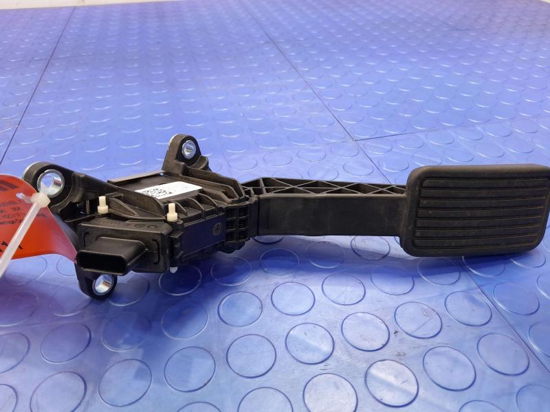 2018-2022 Honda Accord Accelerator Pedal Assembly Genuine OEM 17800-TVA-A02