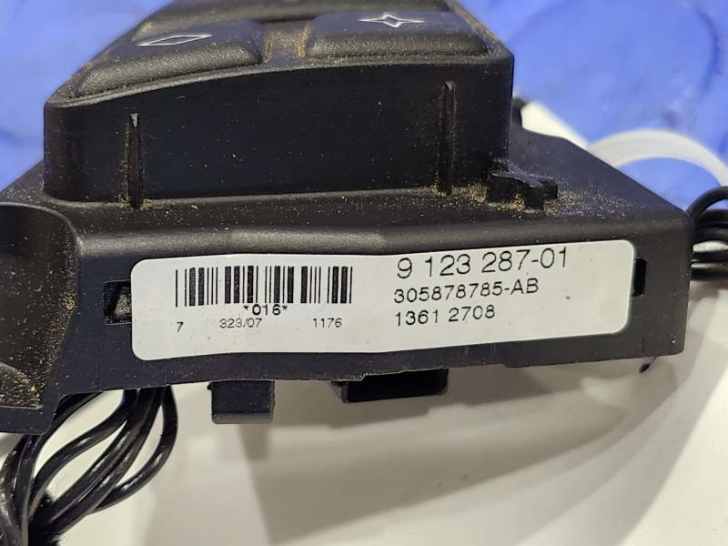 2008 BMW 128i Combination Switch