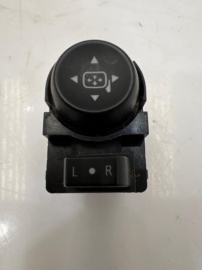 2012 Chevrolet Volt Door Switch Front