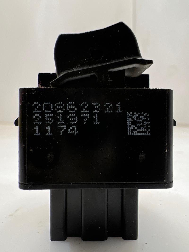 2012 Chevrolet Volt Door Switch Front