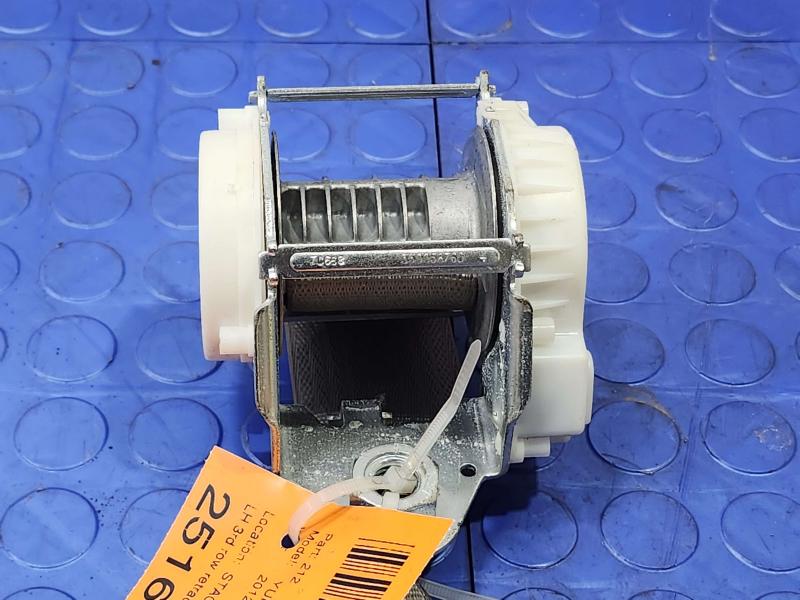 2012 GMC Yukon Rear Seat Belt