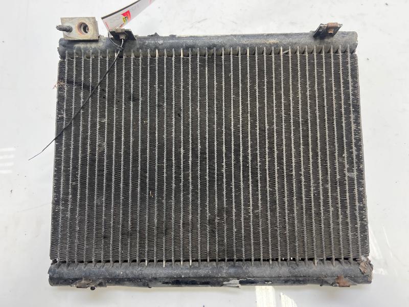 2003 Dodge Ram 1500 Condenser