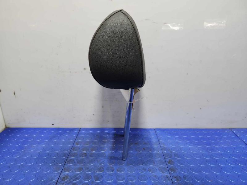 2017 Kia Niro Headrest