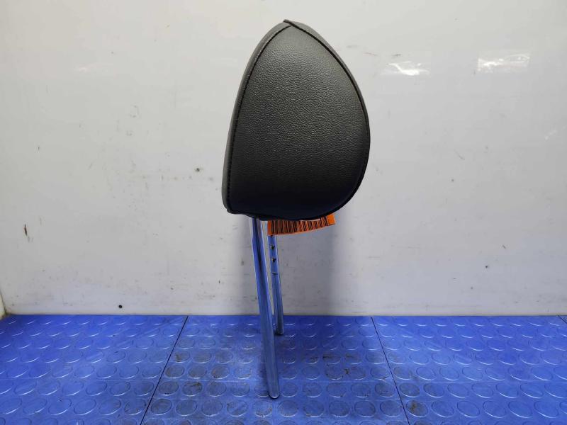2017 Kia Niro Headrest