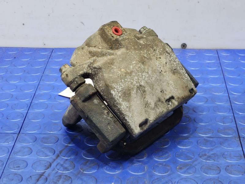 2012 GMC Yukon Caliper
