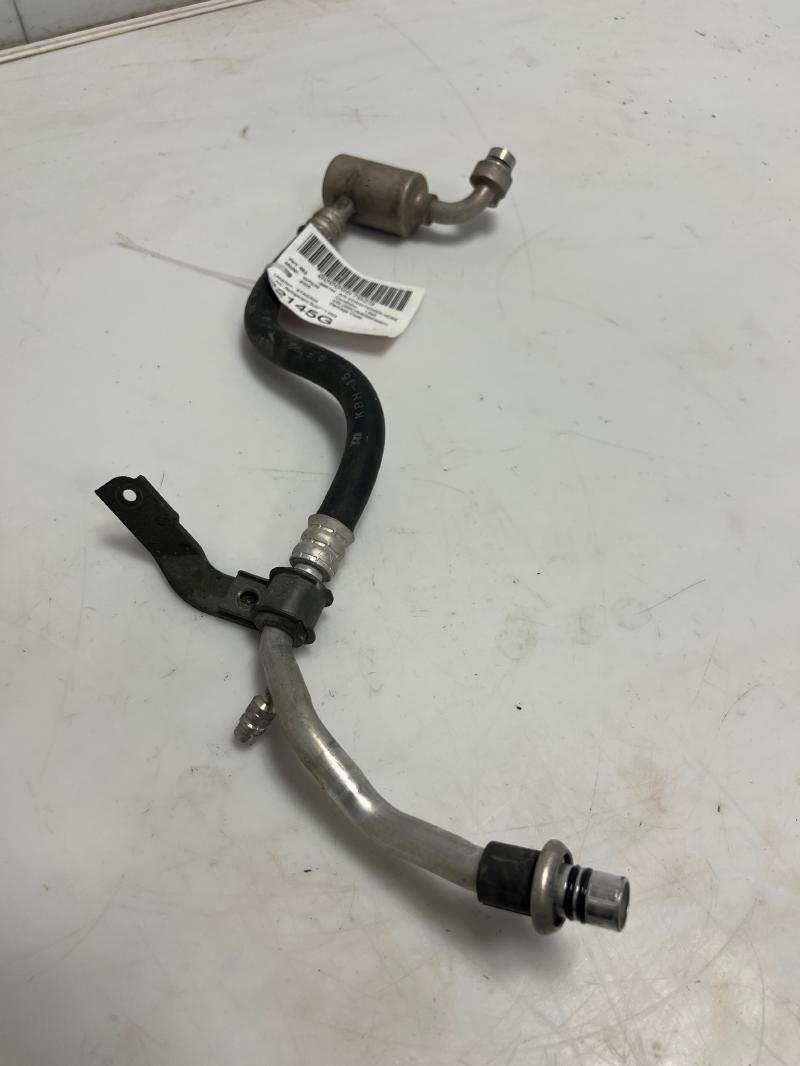 2003 - 2007 Infiniti G35 AC Refrigerant Suction Hose OEM 92480AM600