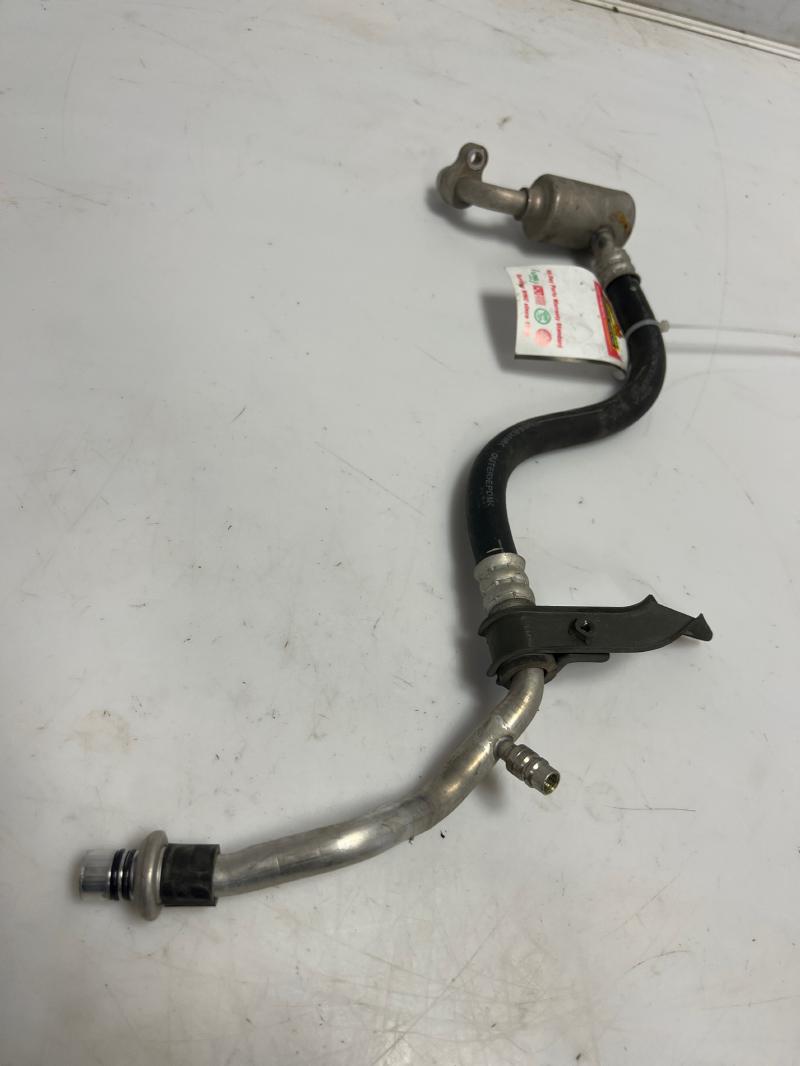 2003 - 2007 Infiniti G35 AC Refrigerant Suction Hose OEM 92480AM600