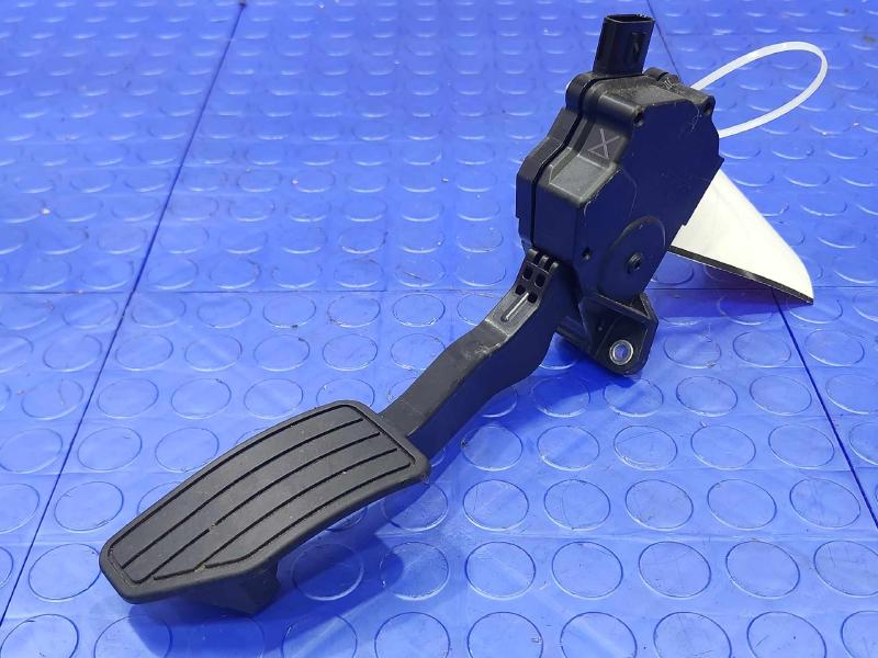 2017-2023 Subaru Crosstrek Accelerator Pedal Assembly Genuine OEM 36010FL021