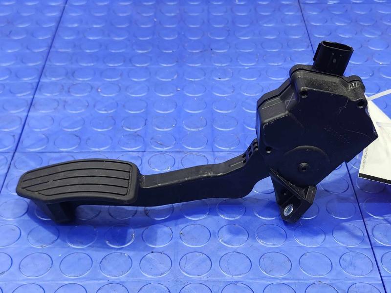 2017-2023 Subaru Crosstrek Accelerator Pedal Assembly Genuine OEM 36010FL021