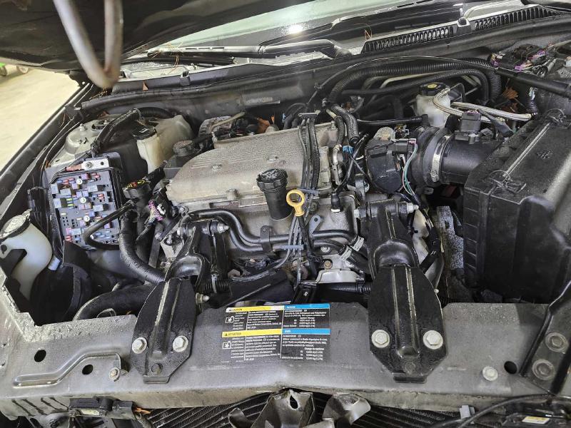 2010 Chevrolet Impala Center Pillar
