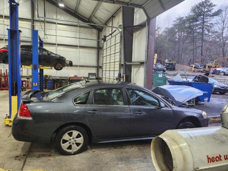 2010 Chevrolet Impala Center Pillar