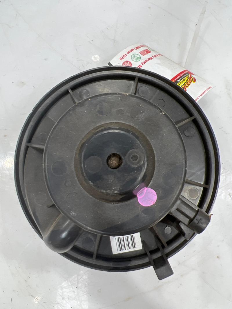 2001 GMC Sierra 1500 Blower Motor