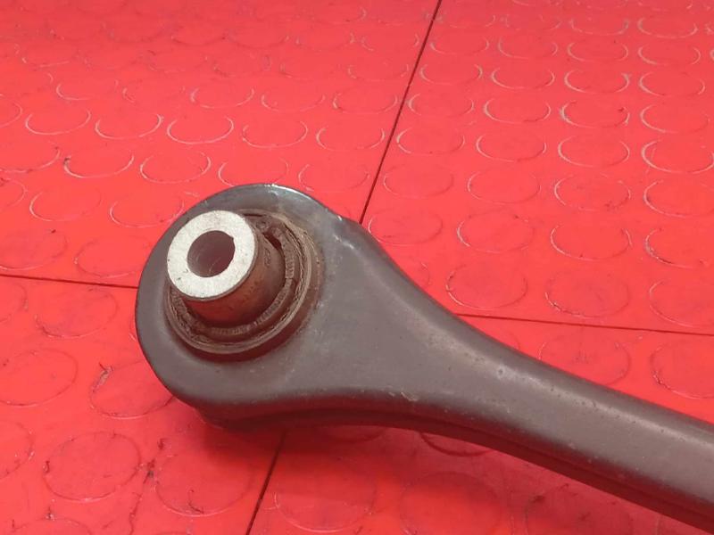 2018 Volkswagen Atlas Lower Control Arm Rr