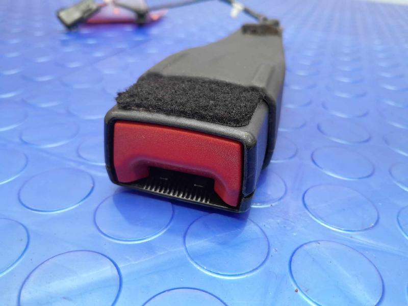 2017 Lincoln MKC Front Seat Belt