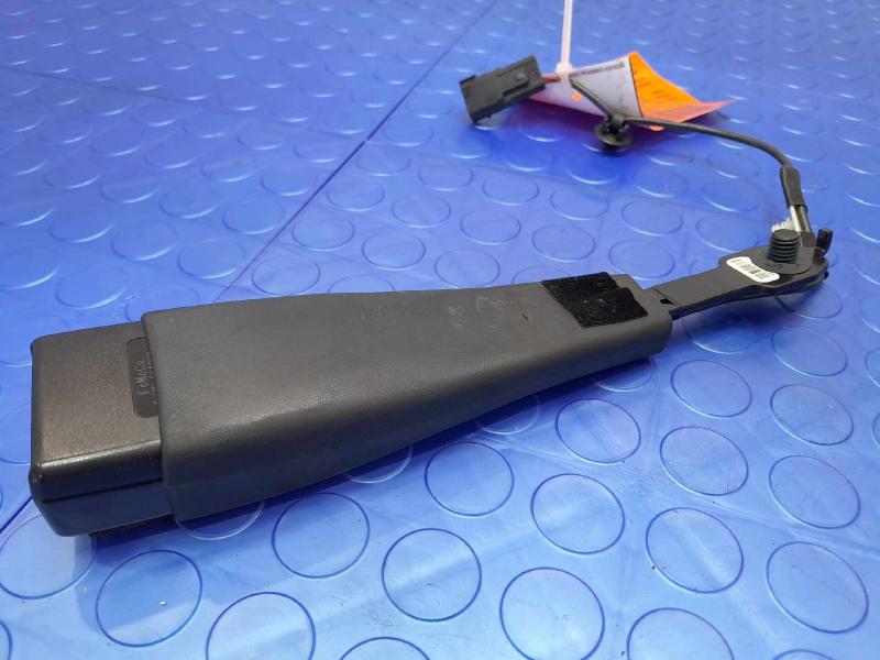 2017 Lincoln MKC Front Seat Belt