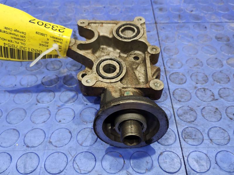 2011 Ford Edge Oil Filter Housing