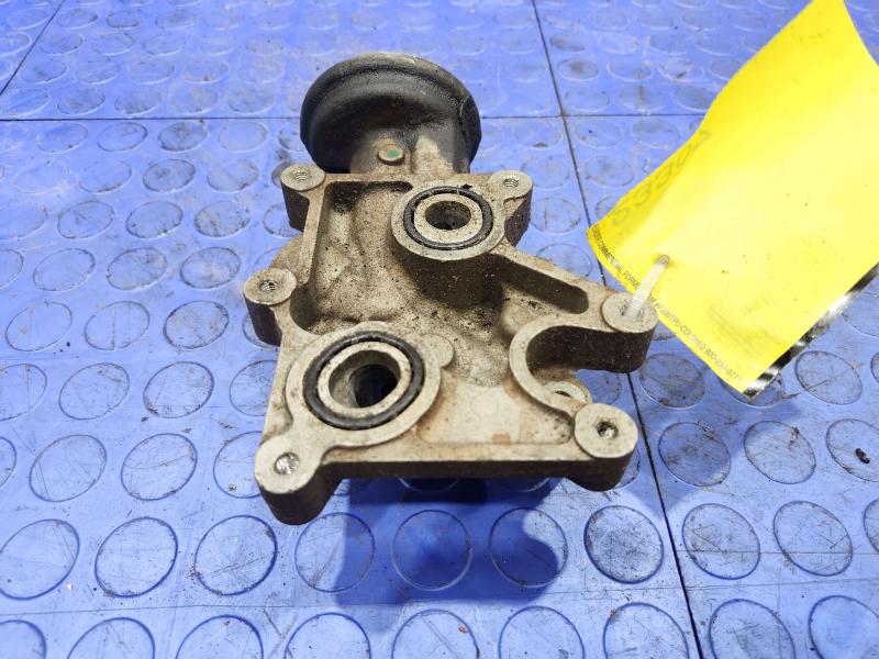 2011 Ford Edge Oil Filter Housing