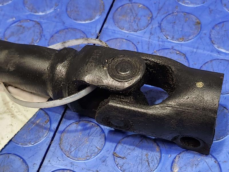 2007 Hummer H3 Steering Coupler