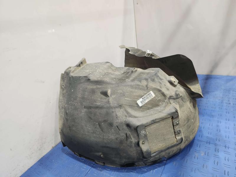 2015 Chrysler 200 Inner Fender Liner