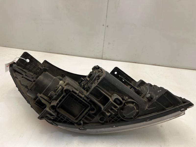2016 Kia Sedona Headlamp Assembly