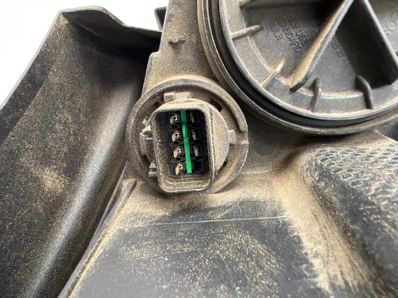 2016 Kia Sedona Headlamp Assembly