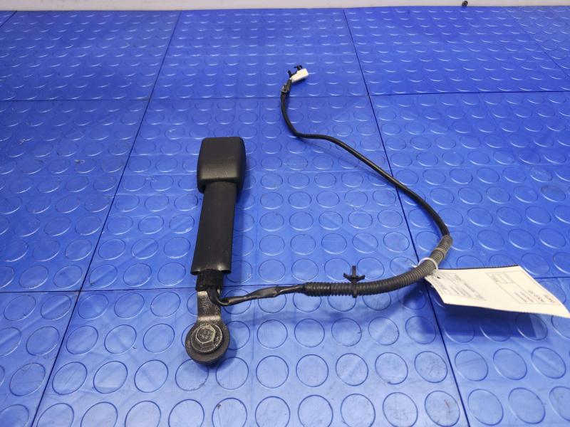 2013 Infiniti FX35 Front Seat Belt