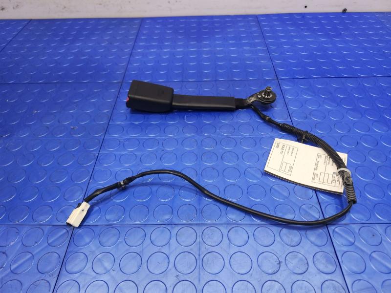 2013 Infiniti FX35 Front Seat Belt